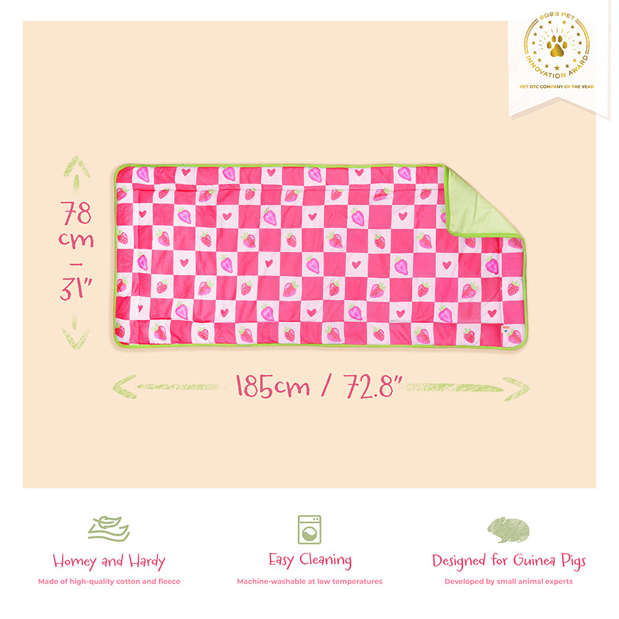 Plush Fleece Liner for Guinea Pigs | Strawberry