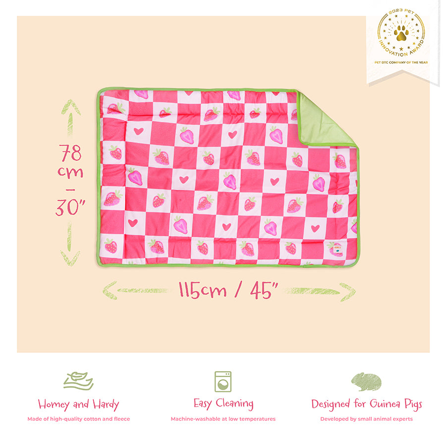 Plush Fleece Liner for Guinea Pigs | Strawberry