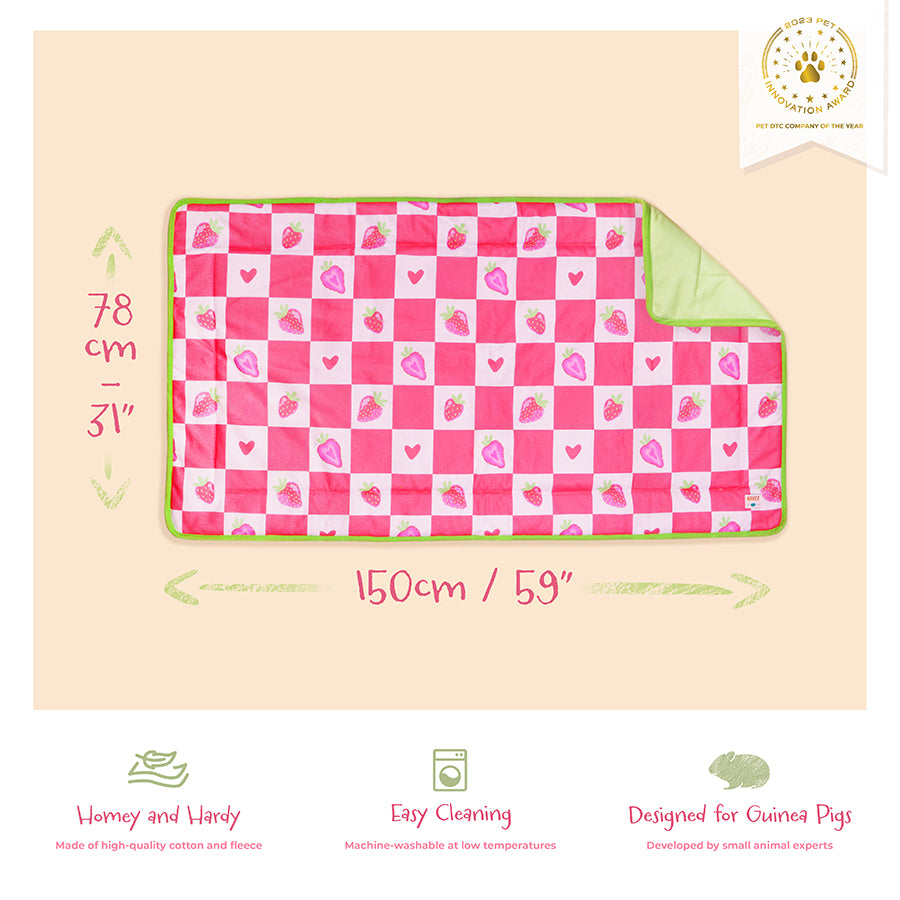 Plush Fleece Liner for Guinea Pigs | Strawberry