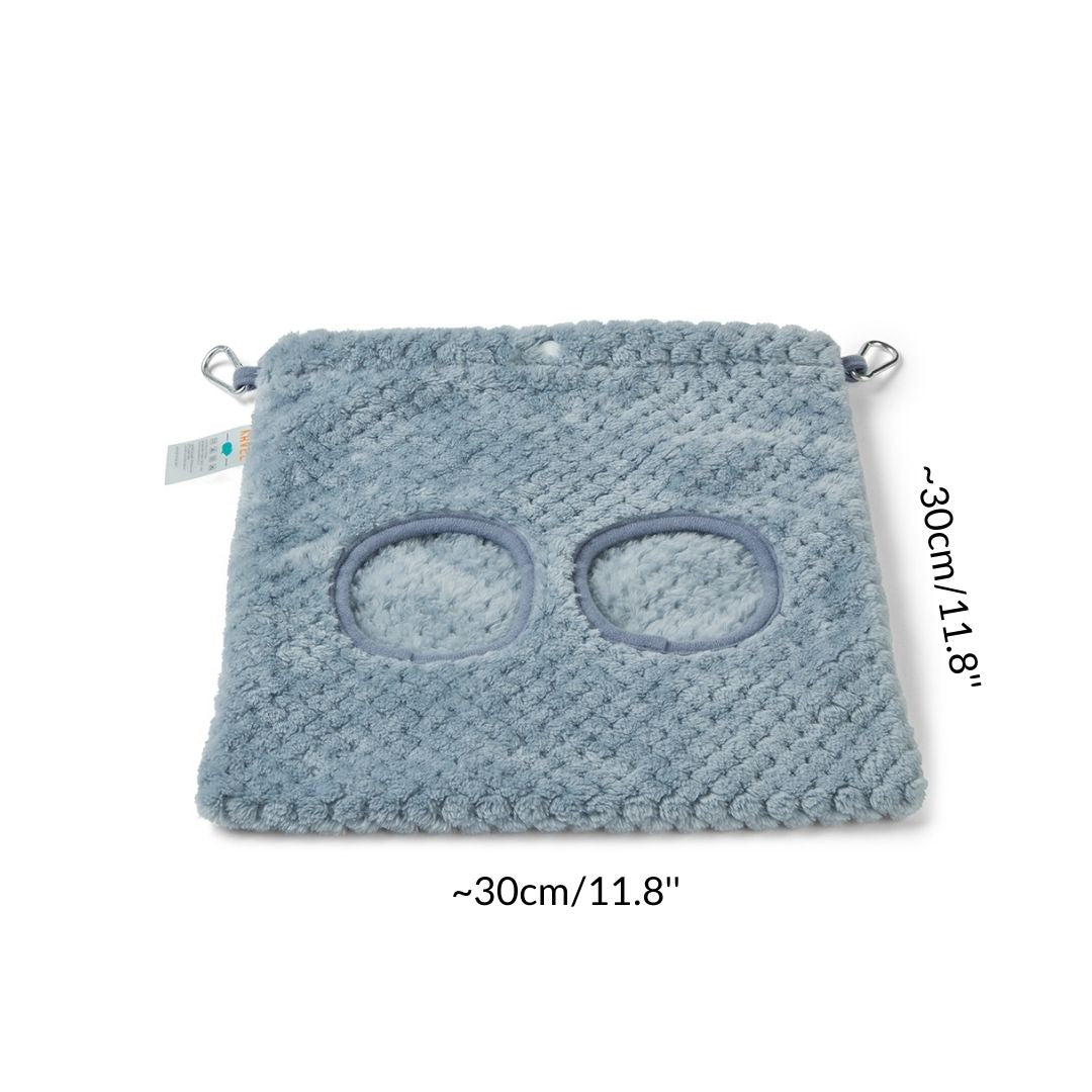 dimensions of a haybag in blue pattern fleece